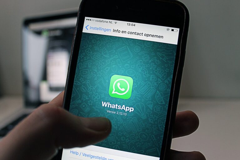 Ditching the iPhone? No Worries—Here’s How to Transfer WhatsApp from iPhone to Android